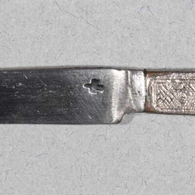 Knife