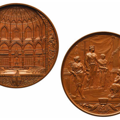 Commemorative medal, bronze in case. City of London series – Opening of Council Chamber at Guildhall 2.10.1884