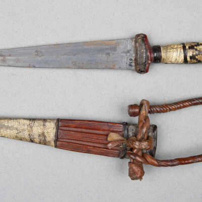 Dagger and sheath