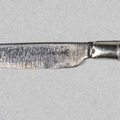Knife