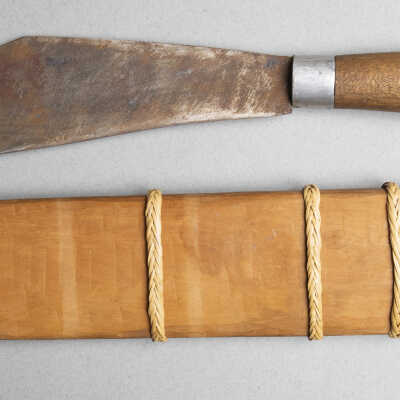 Knife