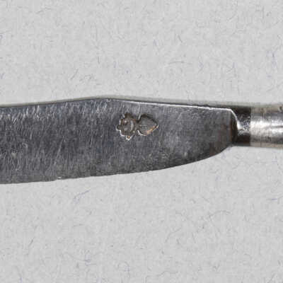 Knife
