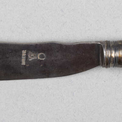 Knife