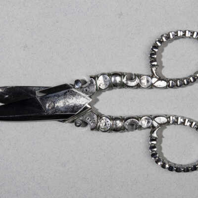 Scissors