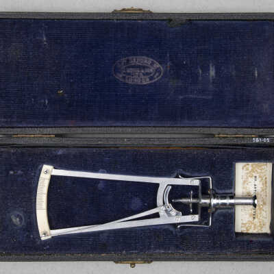 Tonometer
