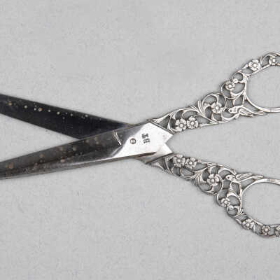 Scissors