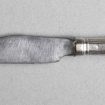Knife