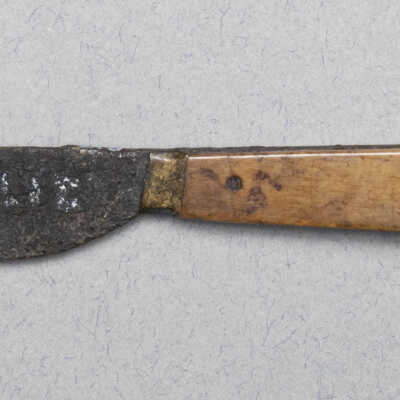 Knife