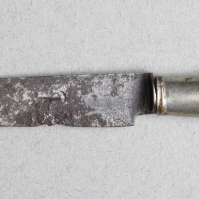 Knife and scabbard