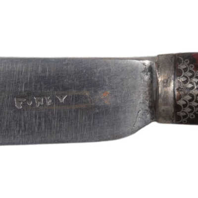 Knife