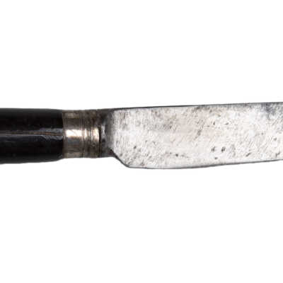 Knife
