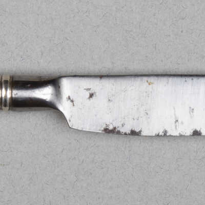 Knife