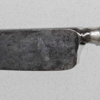 Knife