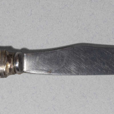 Knife