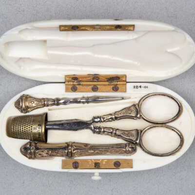 Sewing set 'Etui'