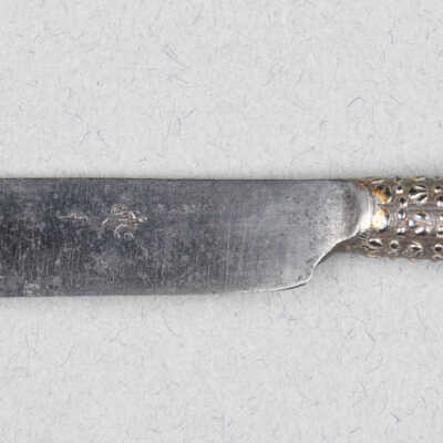 Knife