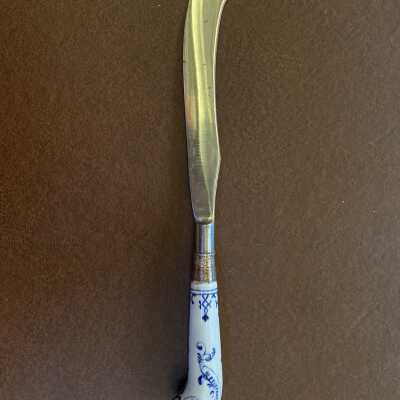 Knife
