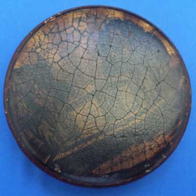 Snuffbox