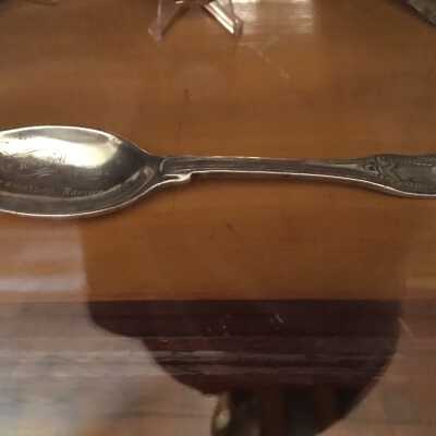 Spoon, Eating