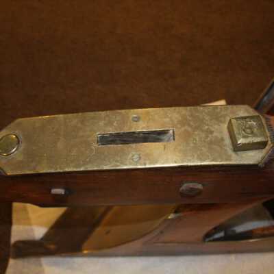 brass plate with slot