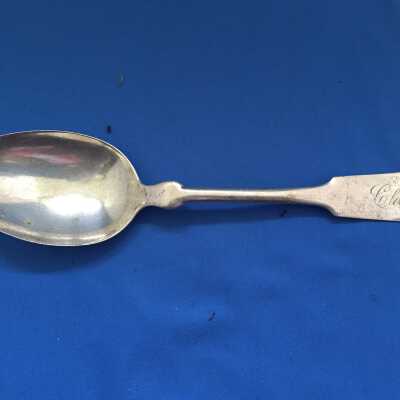 Spoon, Eating