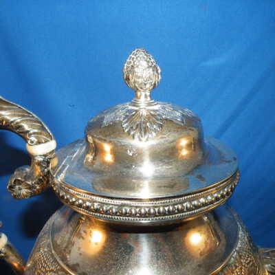 lid closeup