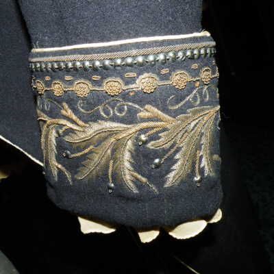 cuff detail