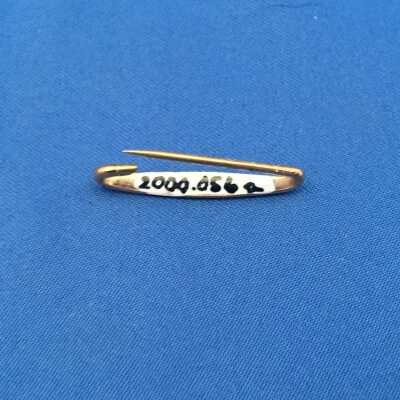 Pin, Bar