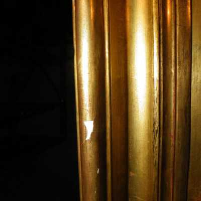damage upper right frame