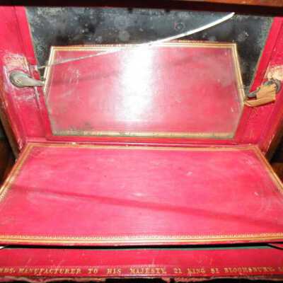 Inside lid overall