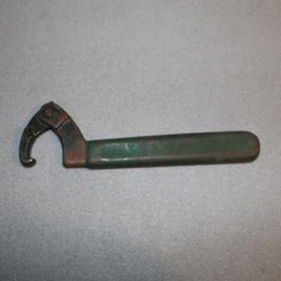 wrench reverse