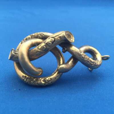 Brooch