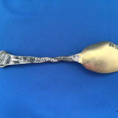 Spoon, Eating