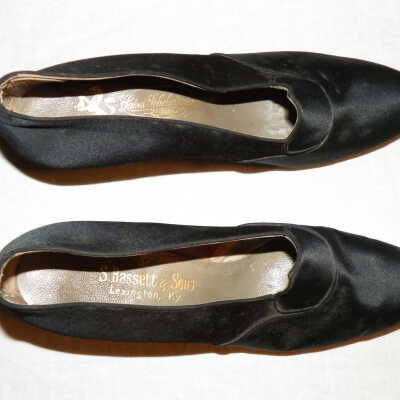 Shoe
