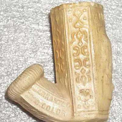 Clay campaign pipe (side)