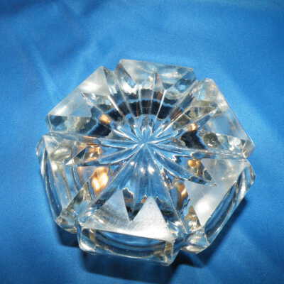 salt cellar bottom