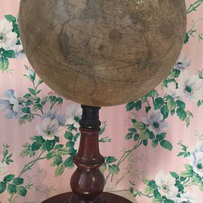 Globe