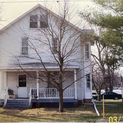 Hilt Home - 301 E. Franklin