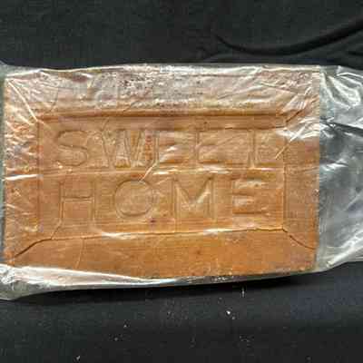 LARKIN - SWEET HOME bar of soap