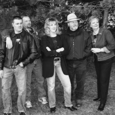Chestney Family Band