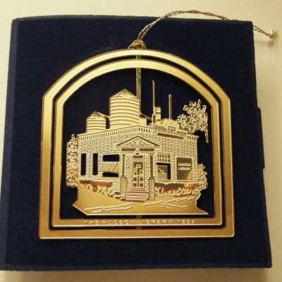 Hudson Library Collector's Ornament