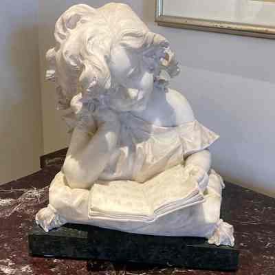 Marble Bust - Girl reading