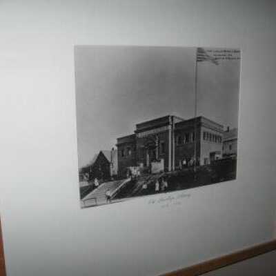 Old Llewellyn Library 1914-1993