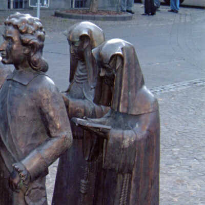Pilgrim Statue