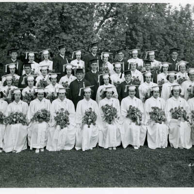 Loretto High School Graduating Class, 1952