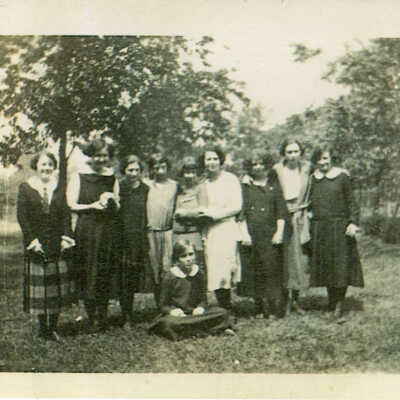 Students from Loretto Academy in Woodlawn