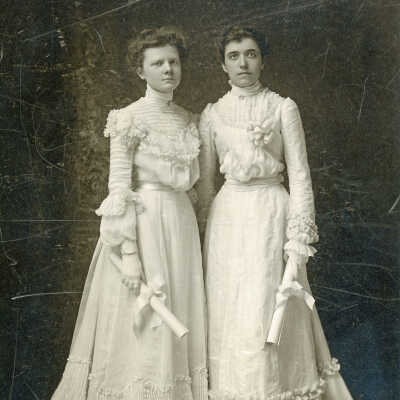 Linnie Moore and Nora Waters