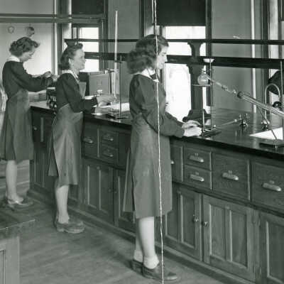 Loretto Academy Chemistry Lab