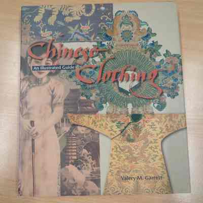 Chinese clothing : an illustrated guide