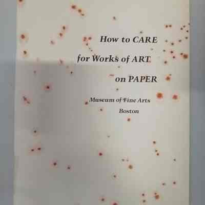 How to care for works of art on paper